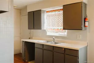 5 Stuart St, Denver, CO 80219 - Photo 5
