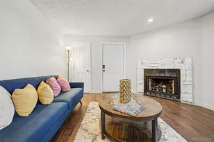 909 S Dawson Way, Aurora, CO 80012 - Photo 7