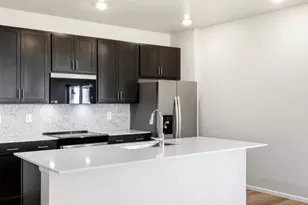 16348 Gaylord St, Thornton, CO 80602 - Photo 5