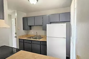 4320 Loomis Ave, Colorado Springs, CO 80906 - Photo 11