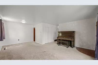 3202 Poinsetta Drive, Colorado Springs, CO 80907 - Photo 7