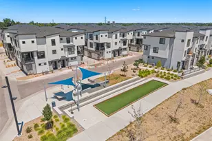 2060 S Holly St, Denver, CO 80222 - Photo 29