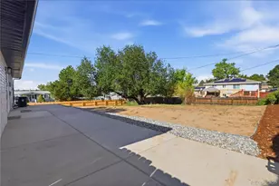 9465 Damon Dr, Denver, CO 80260 - Photo 23