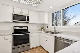 523 Timberline Pl, Highlands Ranch, CO 80126 - Photo 11