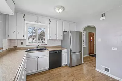 977 Yates Street, Denver, CO 80204 - Photo 11