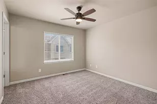 1124 Rockhurst Dr, Highlands Ranch, CO 80129 - Photo 17
