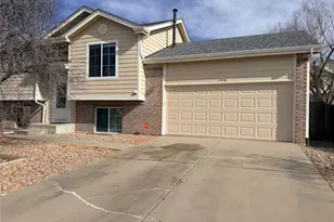 1416 S Pitkin Cir, Aurora, CO 80017 - Photo 1