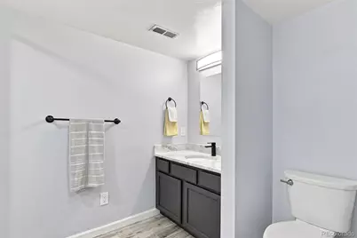 1721 E Phillips Avenue, Centennial, CO 80122 - Photo 35