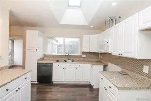 6895 S Ulster Cir, Centennial, CO 80112 - Photo 9