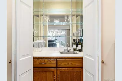 2552 E Alameda Avenue #16, Denver, CO 80209 - Photo 11