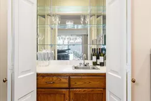 2552 E Alameda Ave, Denver, CO 80209 - Photo 11