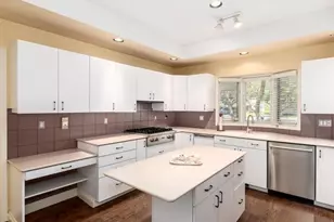 2552 E Alameda Ave, Denver, CO 80209 - Photo 17