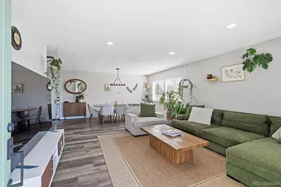 1090 S Newark Street, Aurora, CO 80012 - Photo 5