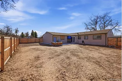 1090 S Newark Street, Aurora, CO 80012 - Photo 25