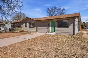 1090 S Newark St, Aurora, CO 80012 - Photo 3