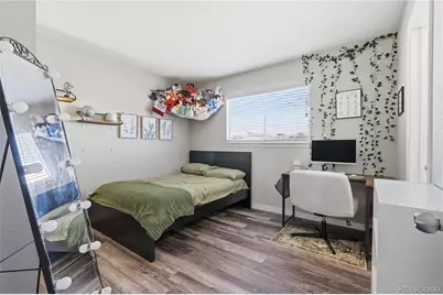 1090 S Newark Street, Aurora, CO 80012 - Photo 19