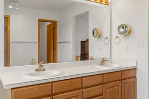 9748 Spring Hill Dr, Highlands Ranch, CO 80129 - Photo 29