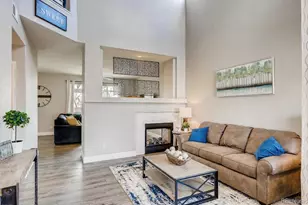 10400 Tracewood Ct, Highlands Ranch, CO 80130 - Photo 5