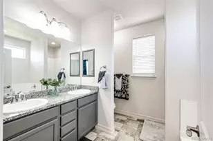 56300 E 25th Ave, Strasburg, CO 80136 - Photo 17