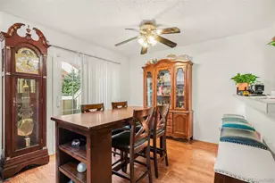 933 S Evanston Cir, Aurora, CO 80012 - Photo 5