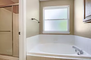 5556 S Rome St, Aurora, CO 80015 - Photo 17
