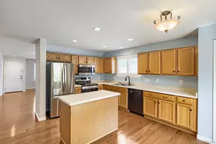 5556 S Rome St, Aurora, CO 80015 - Photo 11