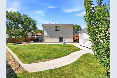 18870 E 16th Place, Aurora, CO 80011 - Photo 41