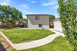 18870 E 16th Pl, Aurora, CO 80011 - Photo 41