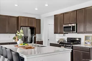 10271 Tucson St, Commerce City, CO 80022 - Photo 1