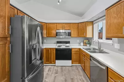 9254 W Capri Avenue, Littleton, CO 80123 - Photo 9