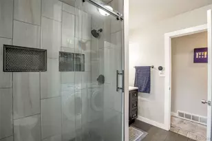 3250 W Walsh Pl, Denver, CO 80219 - Photo 11