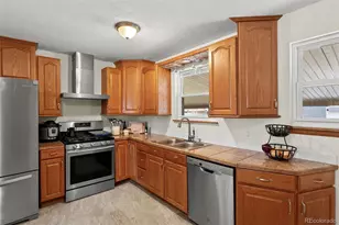 11470 Clarkson St, Northglenn, CO 80233 - Photo 7