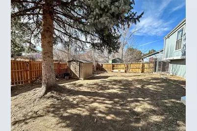 3793 S Ceylon Way, Aurora, CO 80013 - Photo 23