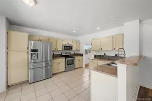 5561 E 117th Ave, Thornton, CO 80233 - Photo 15