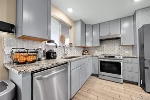 4642 Eureka Ct, Denver, CO 80239 - Photo 7