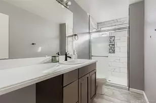 5528 Lewiston Ct, Denver, CO 80239 - Photo 25