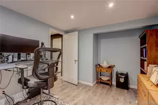 572 E Long Cir, Centennial, CO 80122 - Photo 43