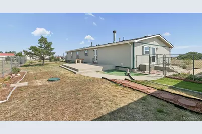 15624 Lucy Lane, Peyton, CO 80831 - Photo 39