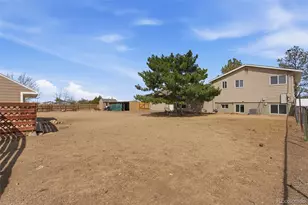 468 E Keen Ave, Byers, CO 80103 - Photo 27