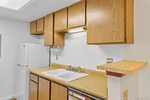 921 Walden Street, Aurora, CO 80017 - Photo 17