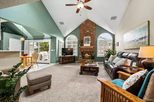 19077 E Ida Dr, Aurora, CO 80015 - Photo 5