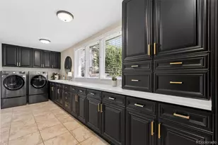 8571 Colonial Dr, Lone Tree, CO 80124 - Photo 25