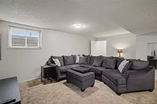 1752 S Trenton Street S, Denver, CO 80231 - Photo 25