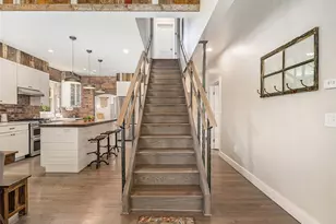 912 Arapahoe St, Golden, CO 80401 - Photo 9