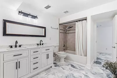 9421 Crestmore Way, Highlands Ranch, CO 80126 - Photo 29