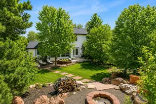 9421 Crestmore Way, Highlands Ranch, CO 80126 - Photo 41