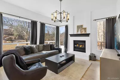 9421 Crestmore Way, Highlands Ranch, CO 80126 - Photo 11