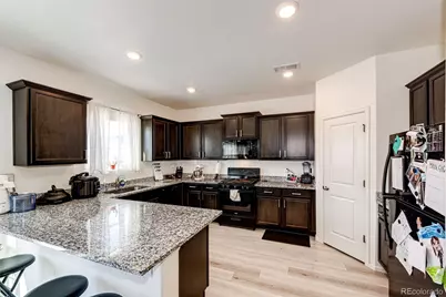 325 Walnut Street, Bennett, CO 80102 - Photo 9