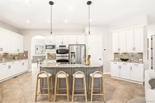 26746 E Peakview Dr, Aurora, CO 80016 - Photo 11