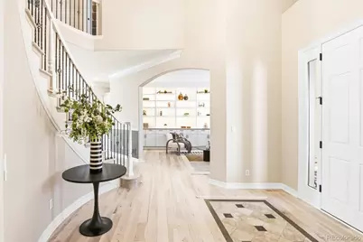 26746 E Peakview Drive, Aurora, CO 80016 - Photo 5